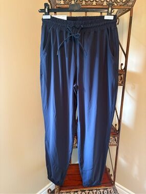 Mondetta Black Drawstring Jogger Pants